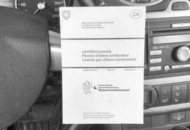 https://www.autodrive-fahrschule.ch/lernfahrausweis bestellen/winterthur/